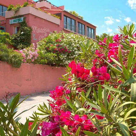Hotell Macchia E Mare