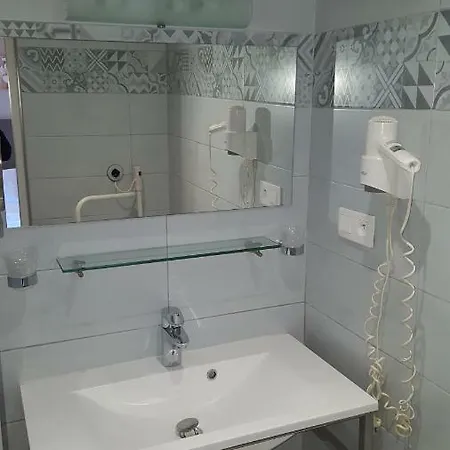 Hotell Macchia E Mare Pietracorbara