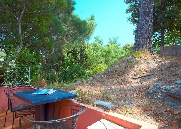 Hotel Macchia E Mare 2*