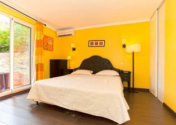 Macchia E Mare Hotel 2*