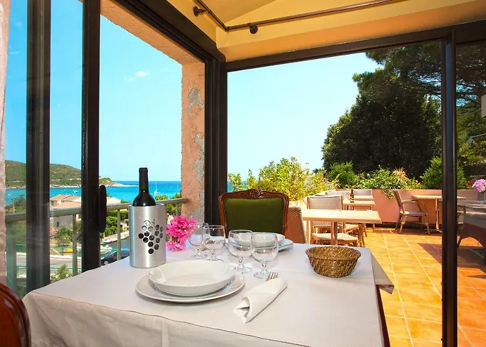 Macchia E Mare Hotel 2*